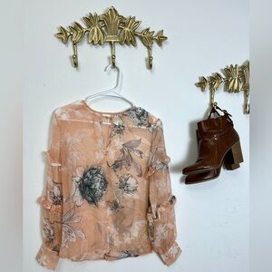 🆕NWT Bohemian light pink floral blouse M